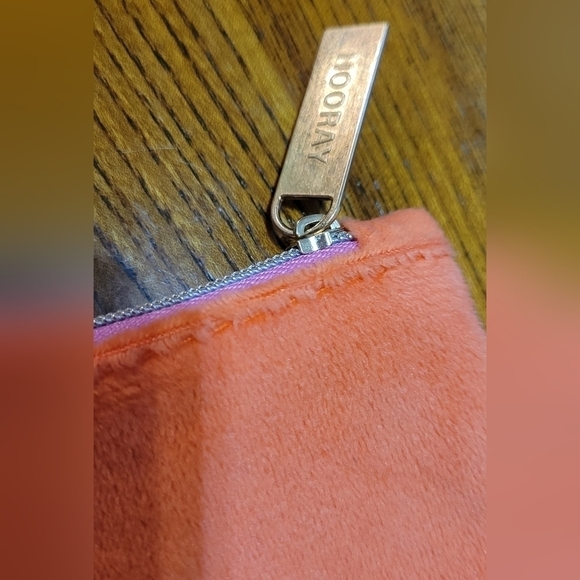 3-pk Ipsy Glam Bags - white and red - Picture 7 of 10